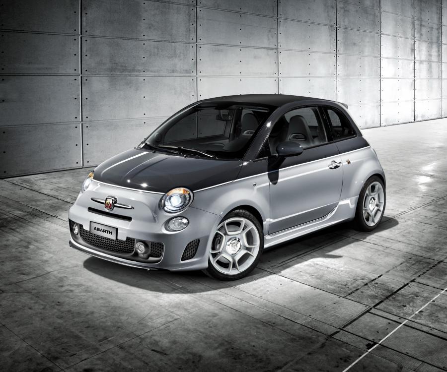  Fiat Abarth 500C 2011 года  (фото 47 из 49)